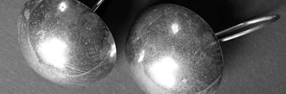 Understanding Metals: What Makes Jewellery Tarnish & How to Prevent It